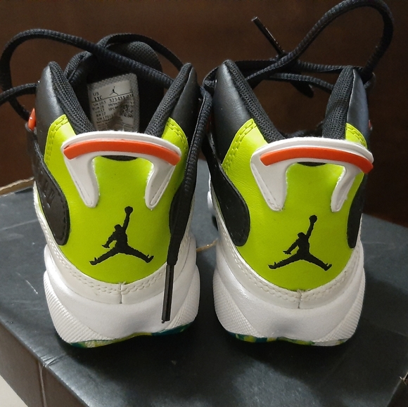 Jordan - Picture 3 of 4